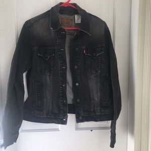 Black Levi’s Denim Jacket